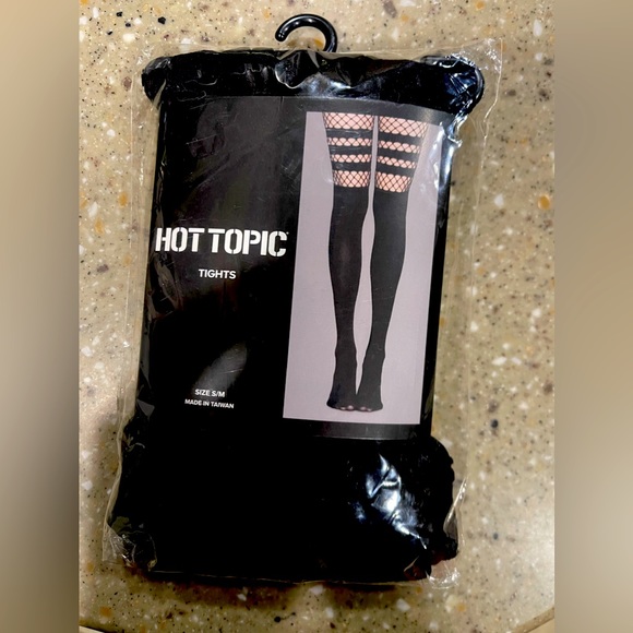 Hot Topic Accessories - Fishnet and Stripes Tights